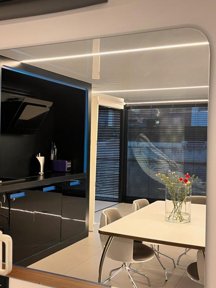 Dom Na Wodzie - Flohotel Gdansk Dış mekan fotoğraf