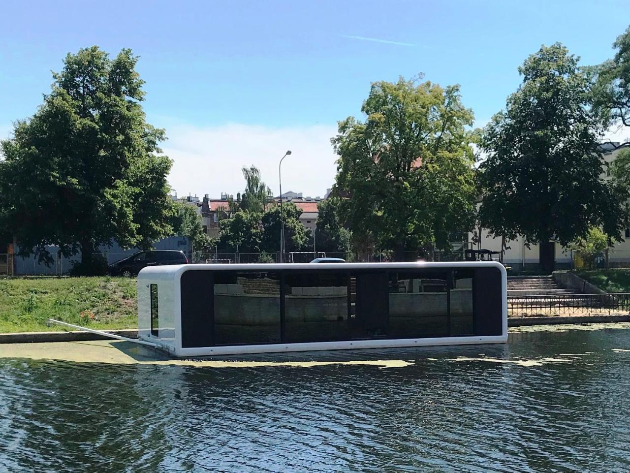 Dom Na Wodzie - Flohotel Gdansk Dış mekan fotoğraf