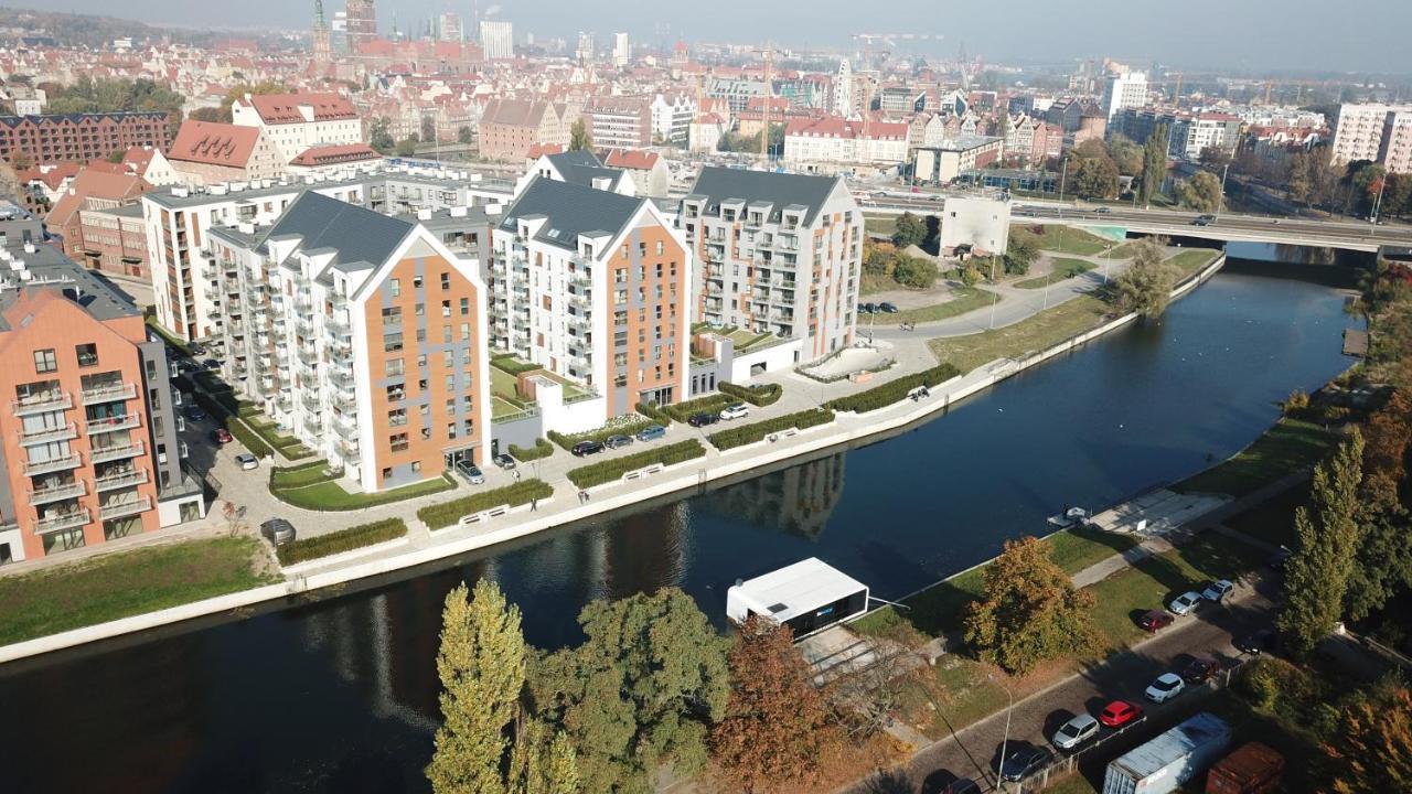 Dom Na Wodzie - Flohotel Gdansk Dış mekan fotoğraf